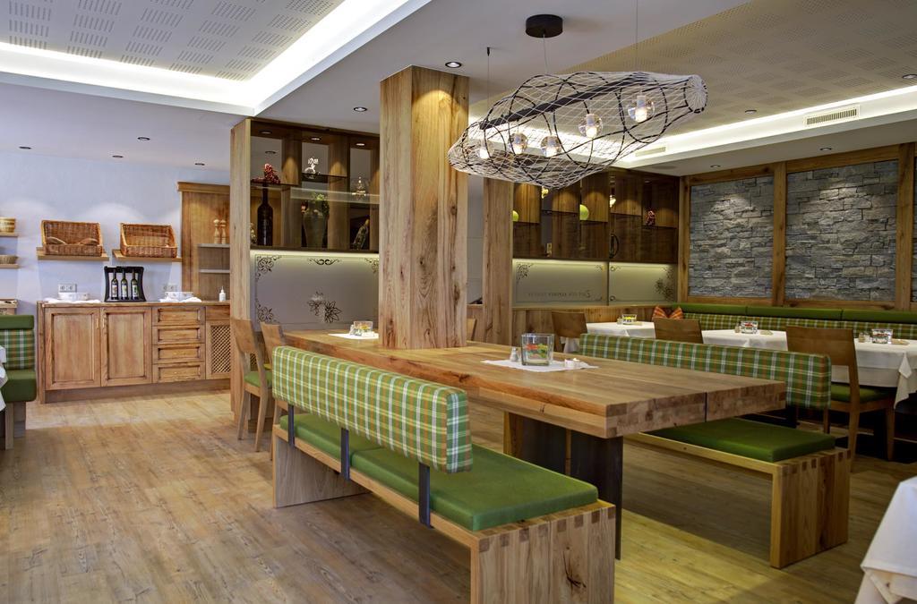 Hotel Garni Forelle Tux Luaran gambar