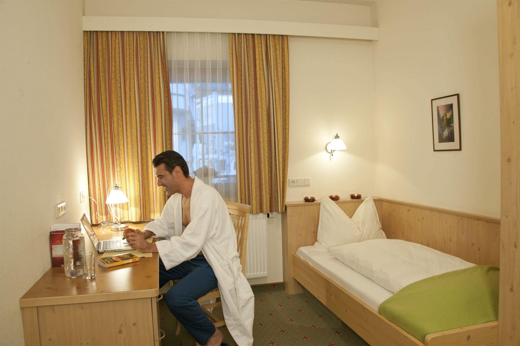 Hotel Garni Forelle Tux Luaran gambar